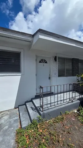 16131 NE 19th Place North Miami Beach FL 33162