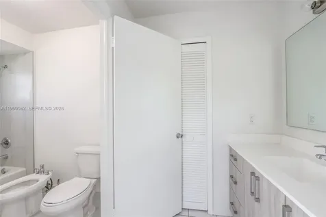 119/121 NW 17th Place Miami FL 33125
