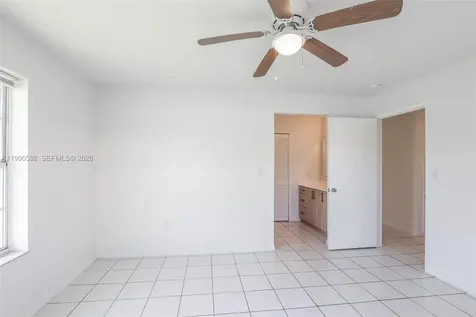 119/121 NW 17th Place Miami FL 33125