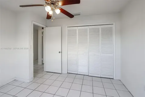 119/121 NW 17th Place Miami FL 33125