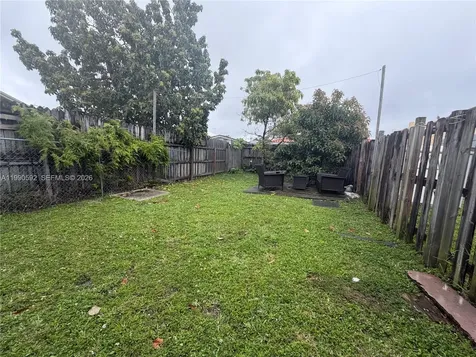 119/121 NW 17th Place Miami FL 33125