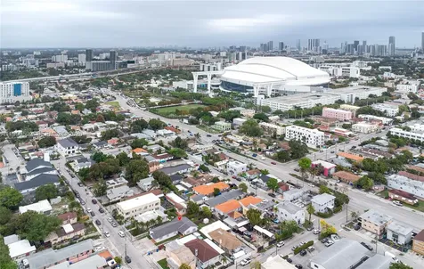 119/121 NW 17th Place Miami FL 33125