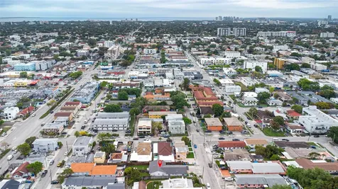 119/121 NW 17th Place Miami FL 33125