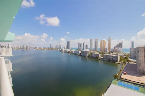 301 174 Sunny Isles Beach FL 33160