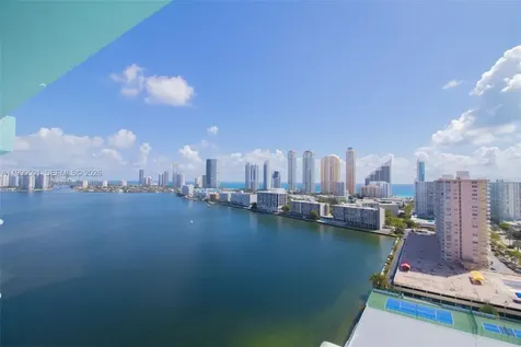 301 174 Sunny Isles Beach FL 33160