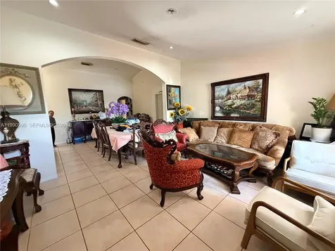12855 NW 7 Miami FL 33182
