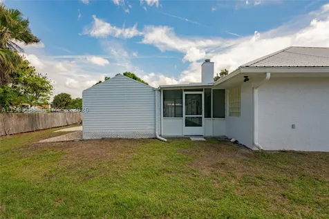 1063 Mayford Lake Road Moore Haven FL 33471