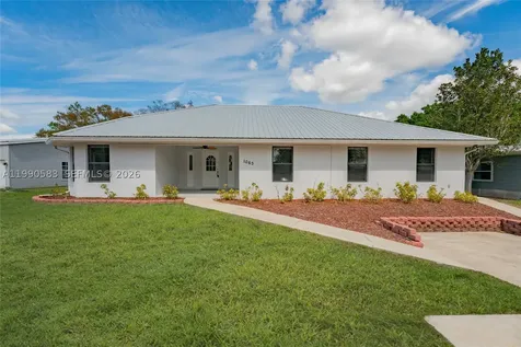 1063 Mayford Lake Road Moore Haven FL 33471