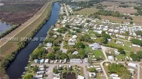 1063 Mayford Lake Road Moore Haven FL 33471