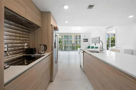 6610 Indian Creek Drive Miami Beach FL 33141