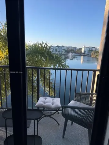 Miami FL 33166