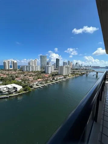 19667 Turnberry Way Aventura FL 33180