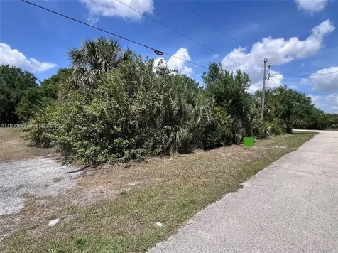 6155 Hughes Ave, Fort Myers FL 33905