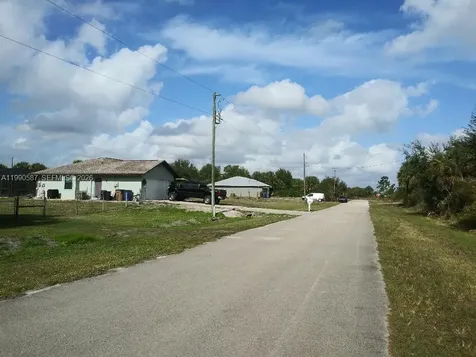 6155 Hughes Ave, Fort Myers FL 33905