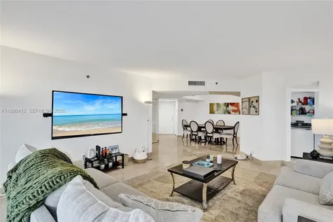 3598 Yacht Club Drive Aventura FL 33180