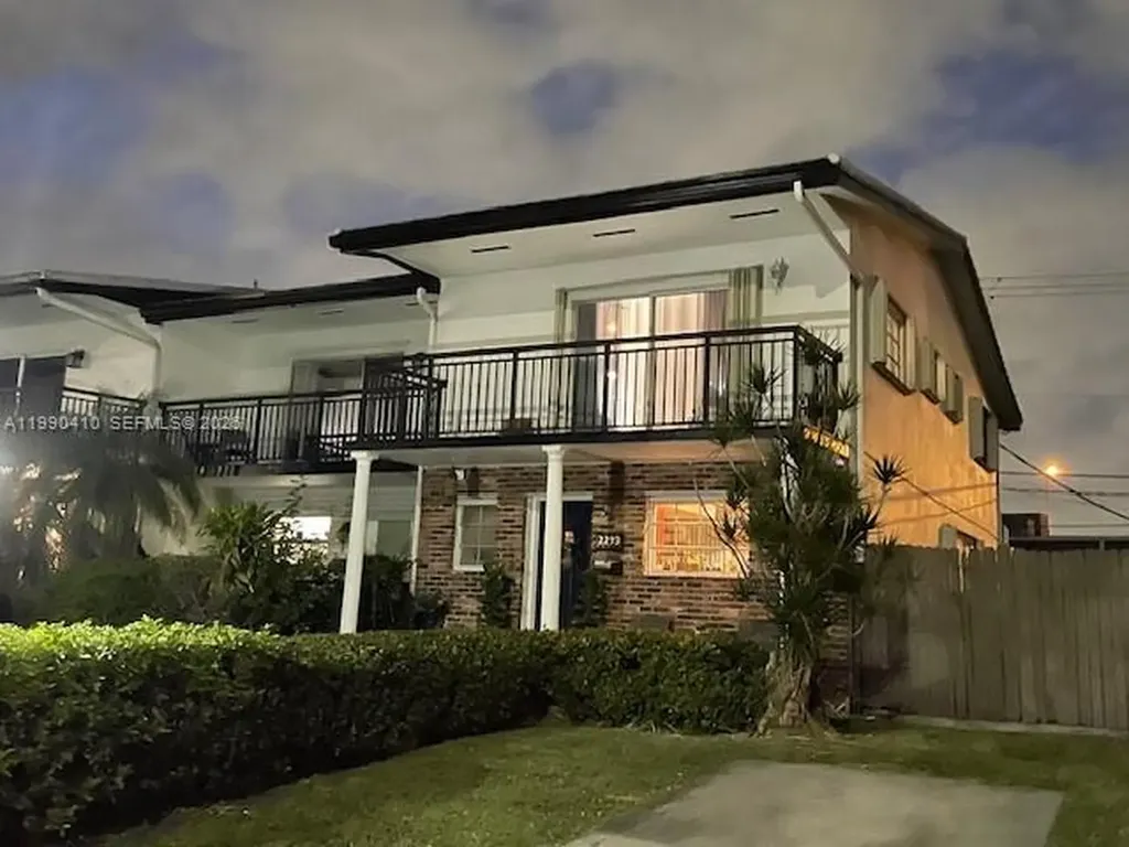 2293 NE 122nd Street North Miami FL 33181