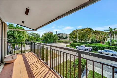 2293 NE 122nd Street North Miami FL 33181