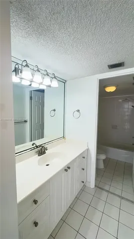 18061 Biscayne Boulevard Aventura FL 33160