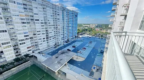 18061 Biscayne Boulevard Aventura FL 33160