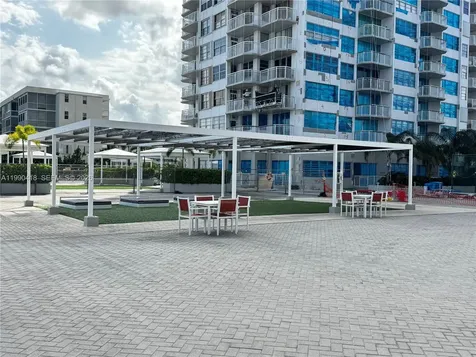 18061 Biscayne Boulevard Aventura FL 33160
