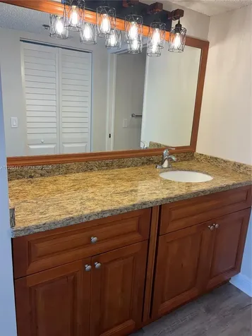 1650 SW 124th Terrace Pembroke Pines FL 33027