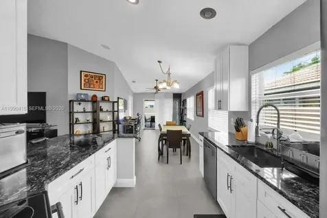 5477 Grande Palm Circle Delray Beach FL 33484