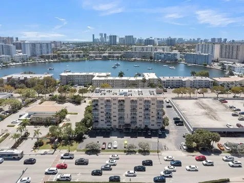 2200 E Hallandale Beach Boulevard Hallandale Beach FL 33009