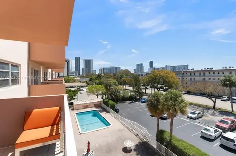 2200 E Hallandale Beach Boulevard Hallandale Beach FL 33009