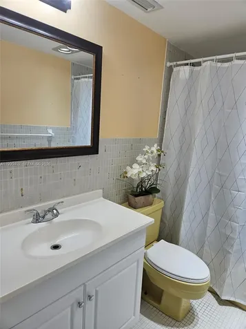 2200 E Hallandale Beach Boulevard Hallandale Beach FL 33009