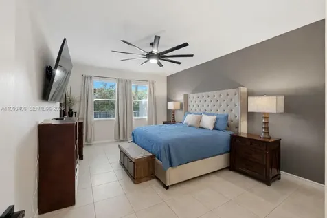 7920 New Holland Way Boynton Beach FL 33437