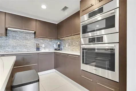 7661 NW 107th Avenue Doral FL 33178