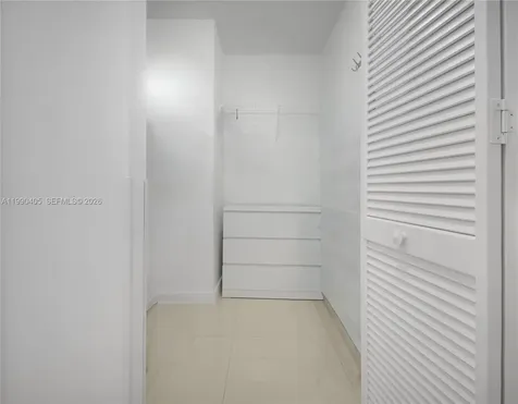 7661 NW 107th Avenue Doral FL 33178