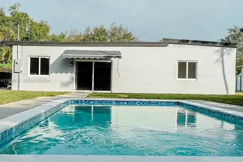 588 Palmetto Drive Miami Springs FL 33166