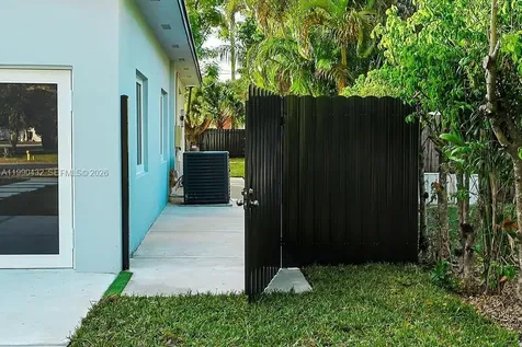 588 Palmetto Drive Miami Springs FL 33166