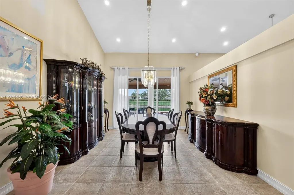 12301 Cabot Court Boca Raton FL 33428
