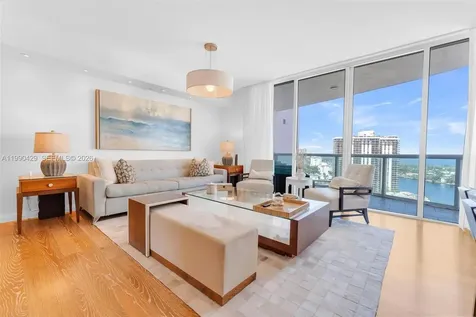 19400 Turnberry Way Aventura FL 33180