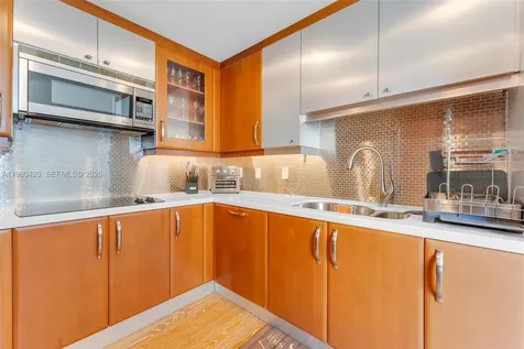19400 Turnberry Way Aventura FL 33180