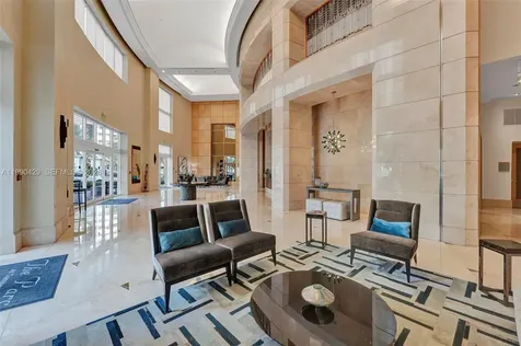 19400 Turnberry Way Aventura FL 33180