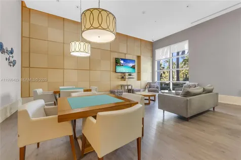 19400 Turnberry Way Aventura FL 33180