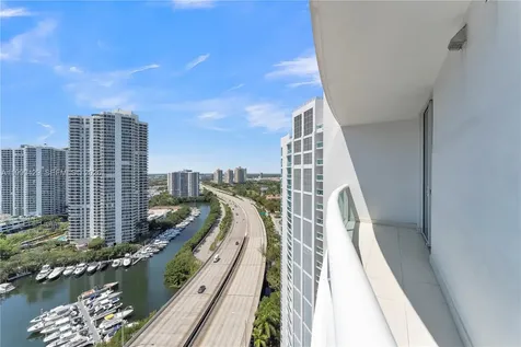 19400 Turnberry Way Aventura FL 33180
