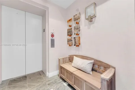 19400 Turnberry Way Aventura FL 33180
