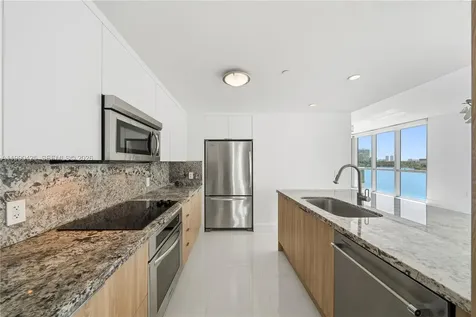 7935 East Drive North Bay Village FL 33141