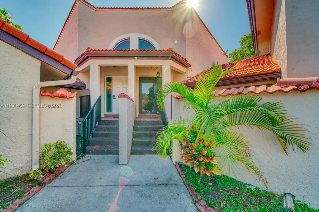 9151 W Sunrise Boulevard Plantation FL 33322