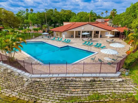 9151 W Sunrise Boulevard Plantation FL 33322