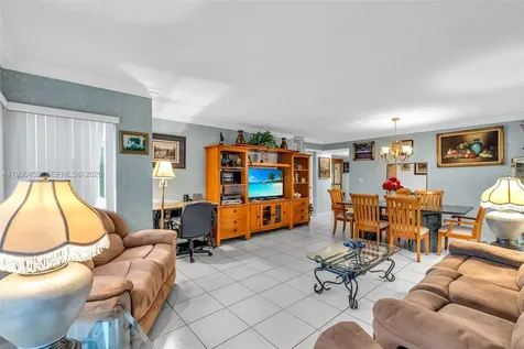 1965 S Ocean Boulevard Lauderdale By The Sea FL 33062