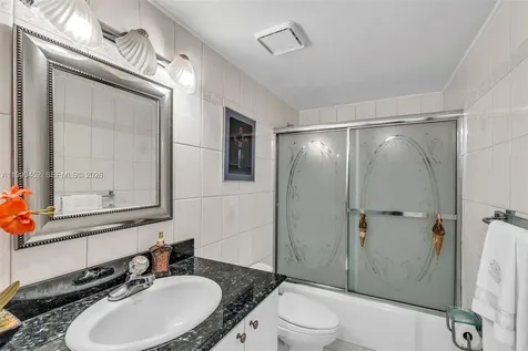1965 S Ocean Boulevard Lauderdale By The Sea FL 33062