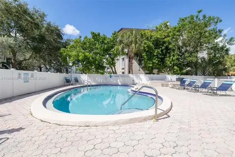 1965 S Ocean Boulevard Lauderdale By The Sea FL 33062