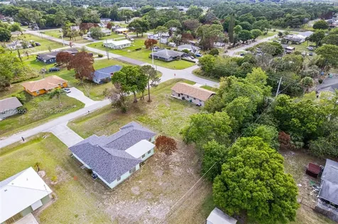 3804 Avenue M Fort Pierce FL 34947
