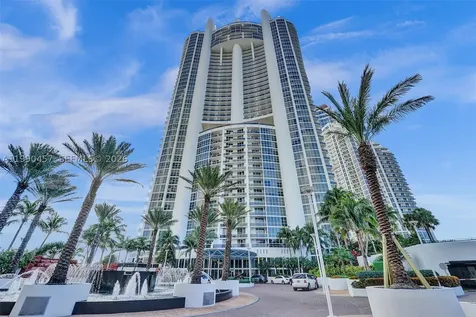 18101 Collins Sunny Isles Beach FL 33160