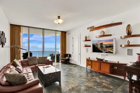 18101 Collins Sunny Isles Beach FL 33160